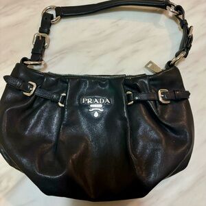 PRADA SACCA SHOULDER BAG